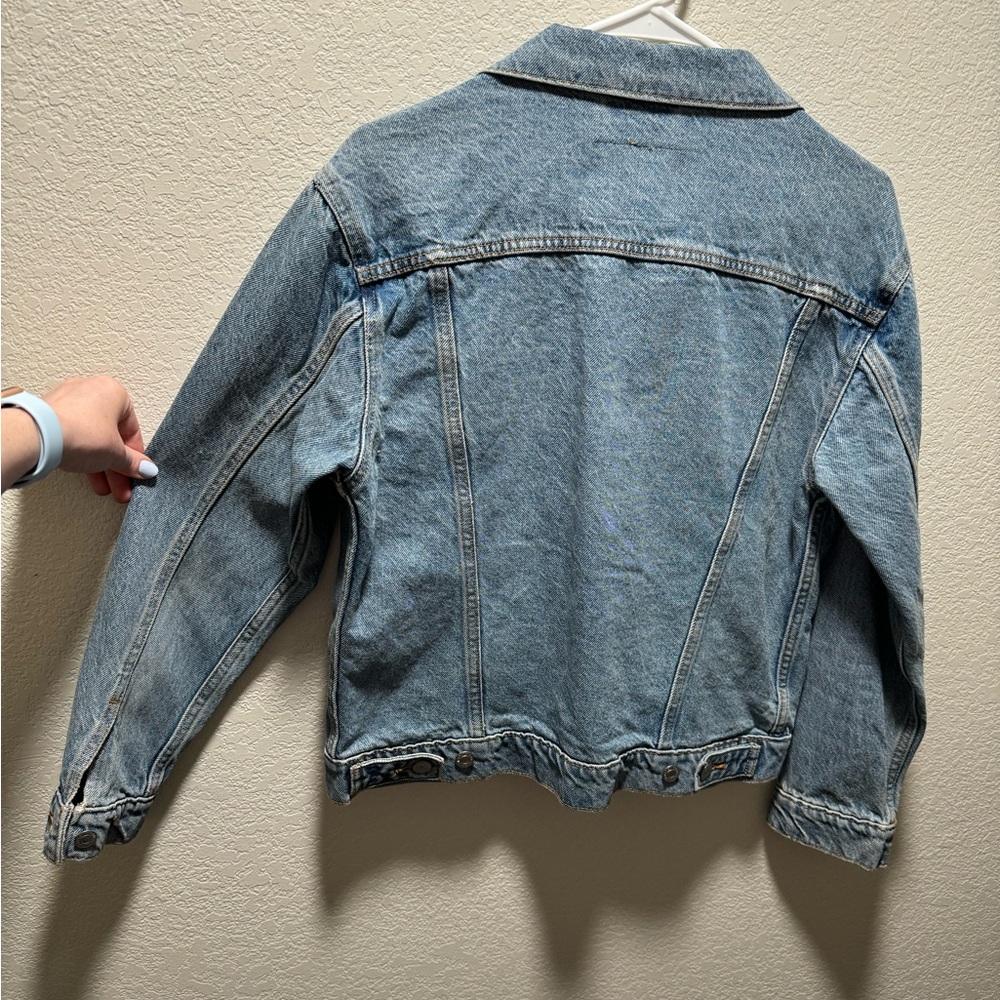 Levi’s Jean jacket - Picture 2 of 4